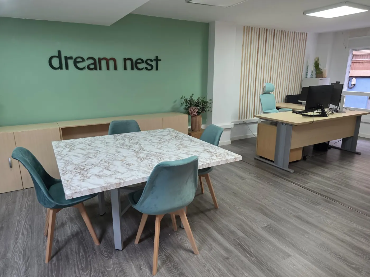 Dream Nest office